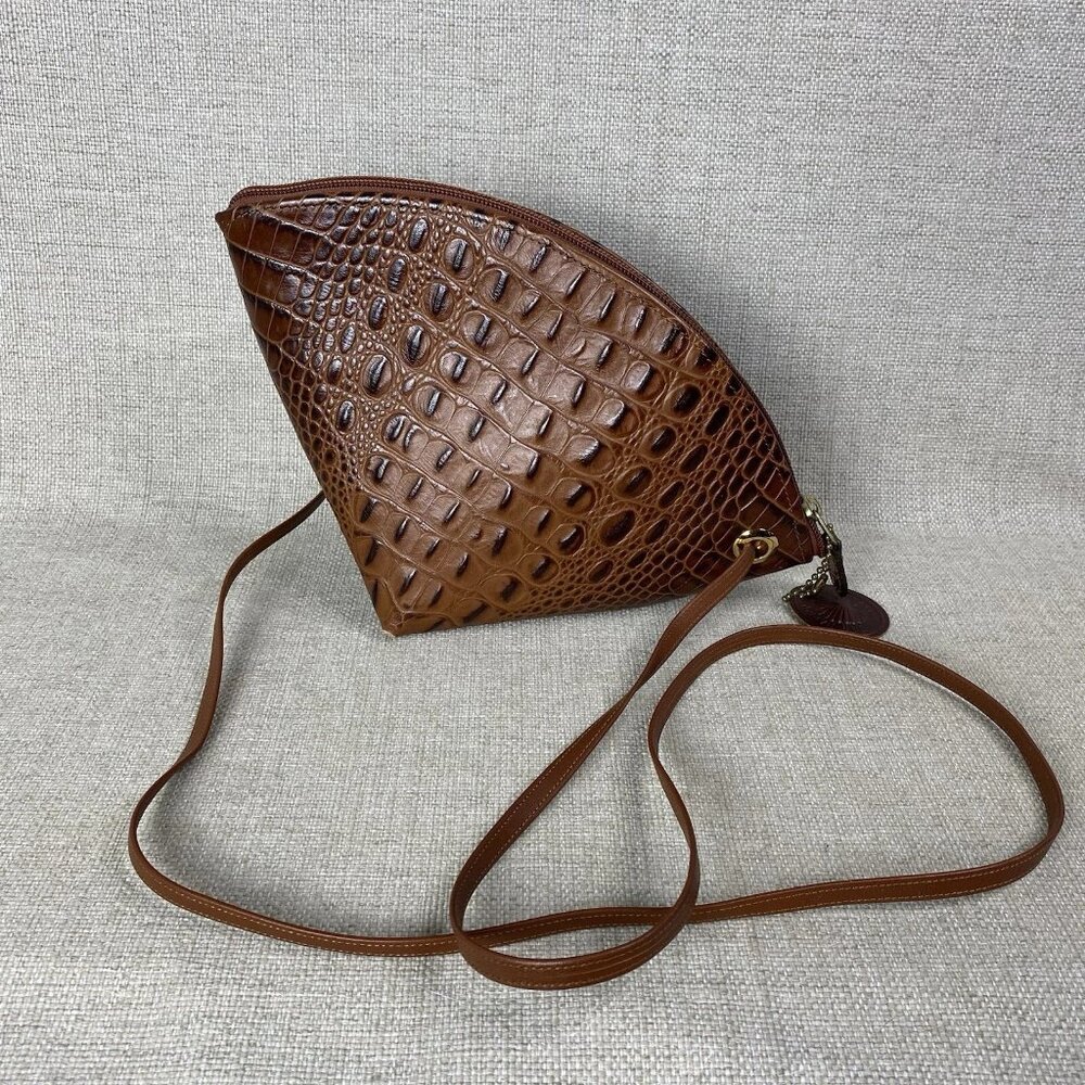 Bar Harbor Purse Triangle Croc Leather embossed
